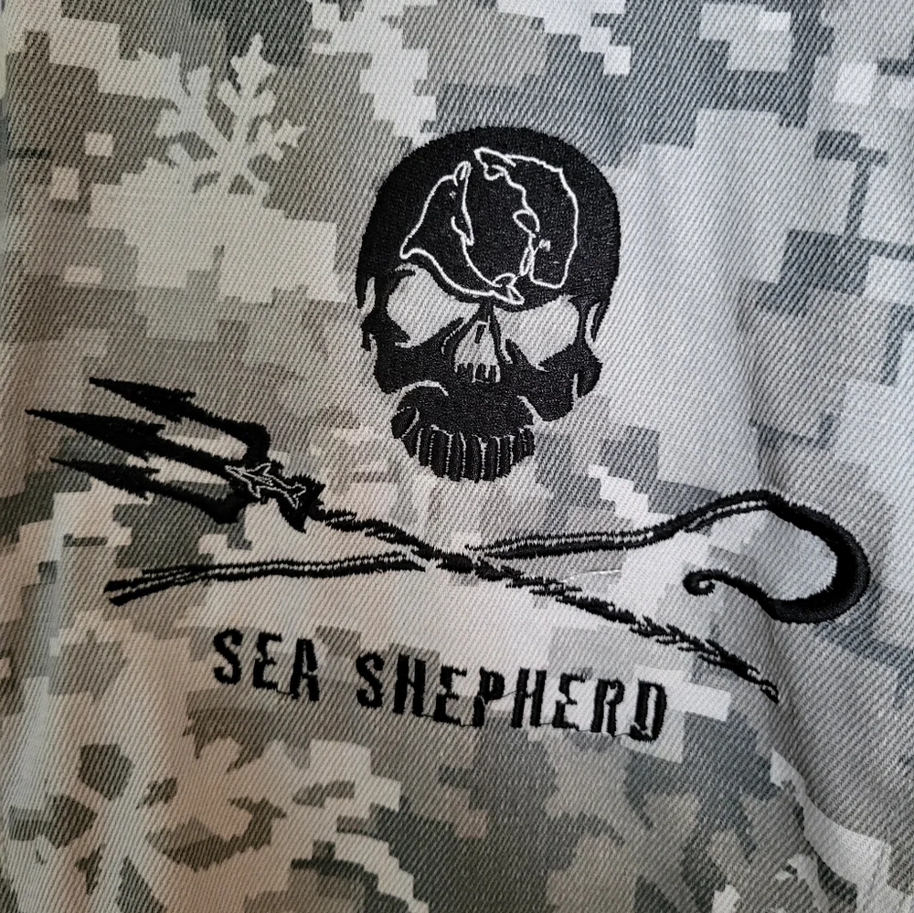 Sea Shepherd Hemp Hoodamb Jacket - Picture 11 of 15